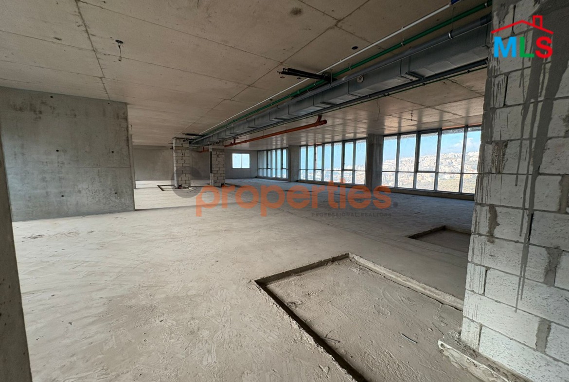 Spacious Offices For Rent in Louaize - CPFY158