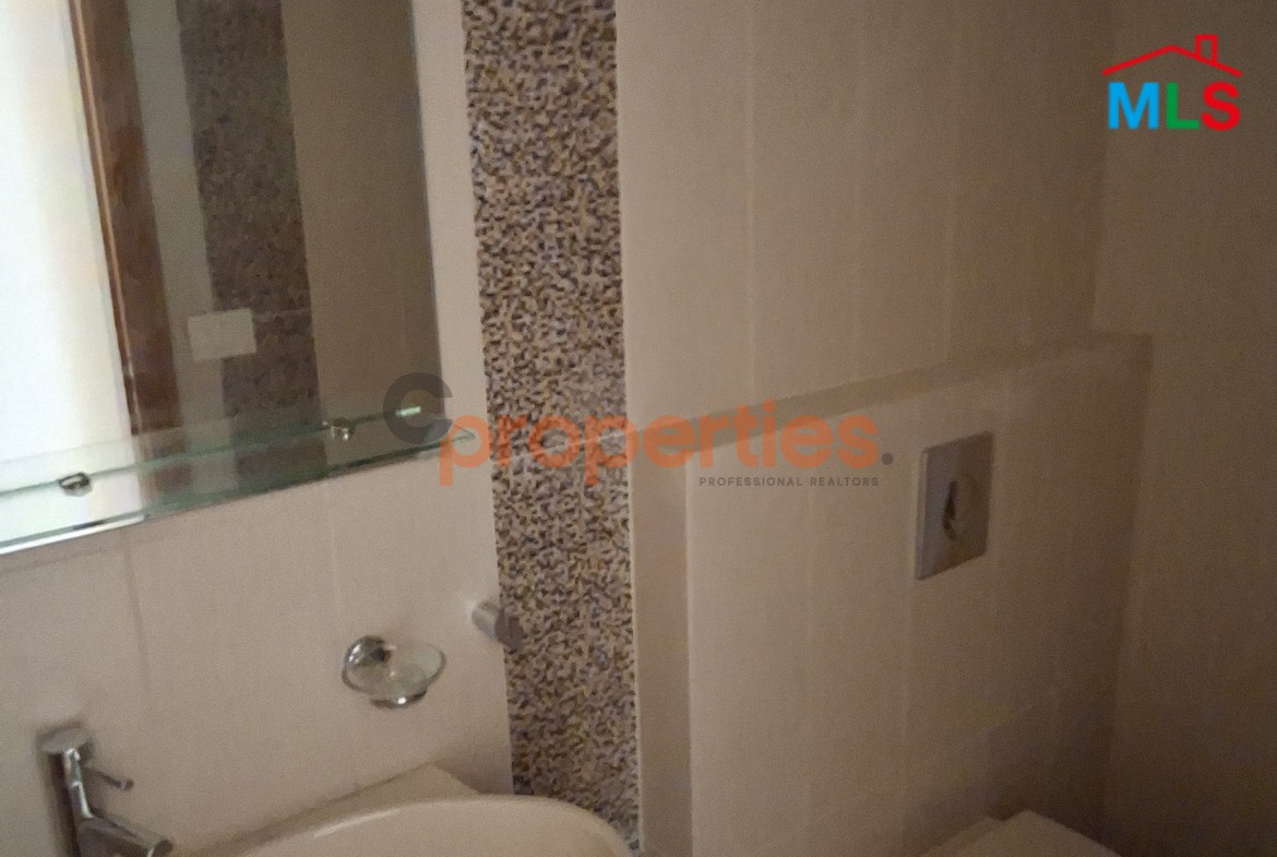 Apartment For Rent In Achrafieh - CPBWW47