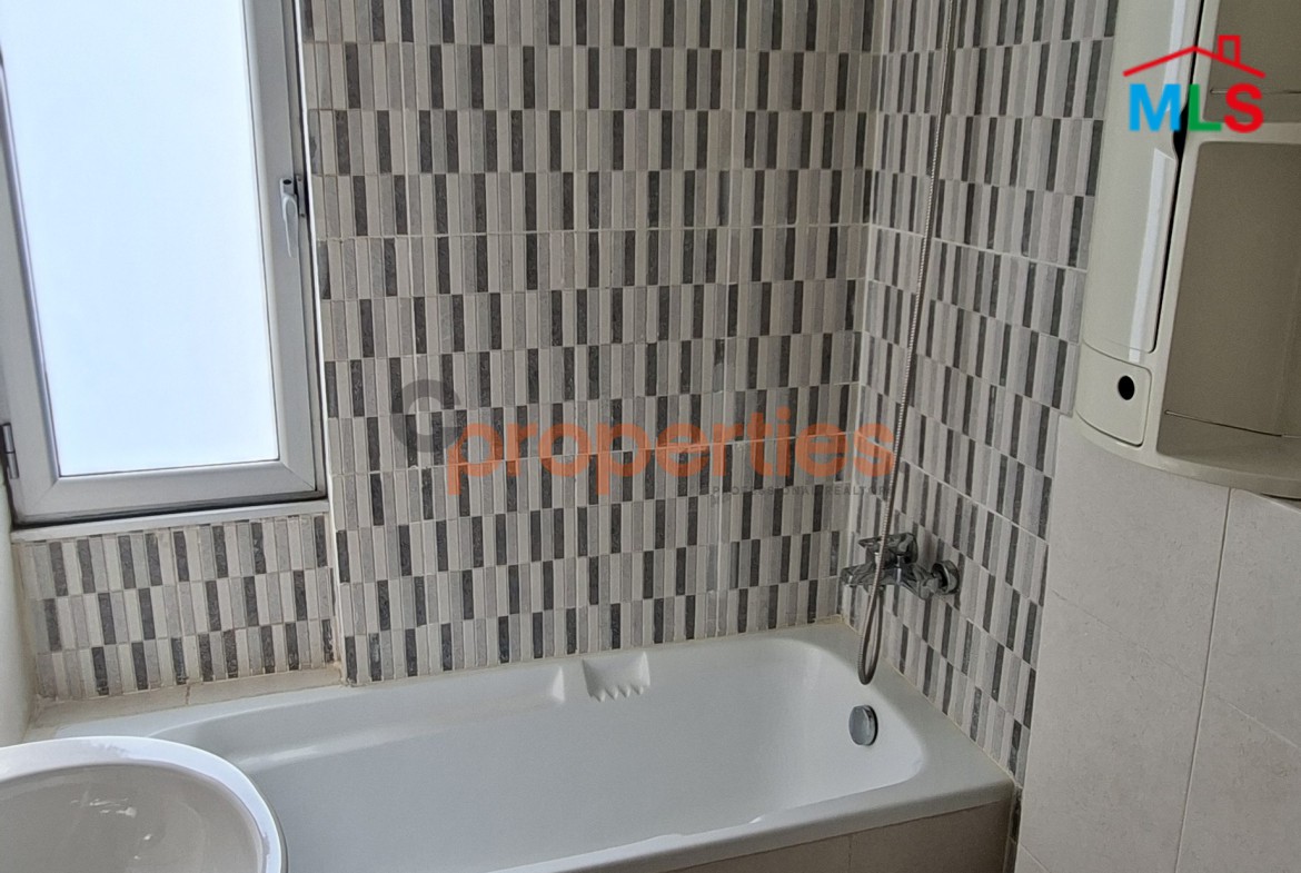 Apartment For Rent In Achrafieh - CPBWW47
