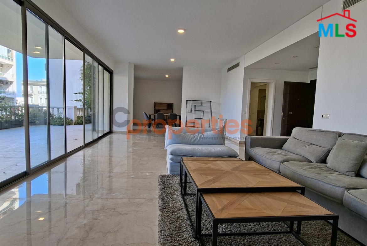 Apartment For Rent In Achrafieh - CPBWW46