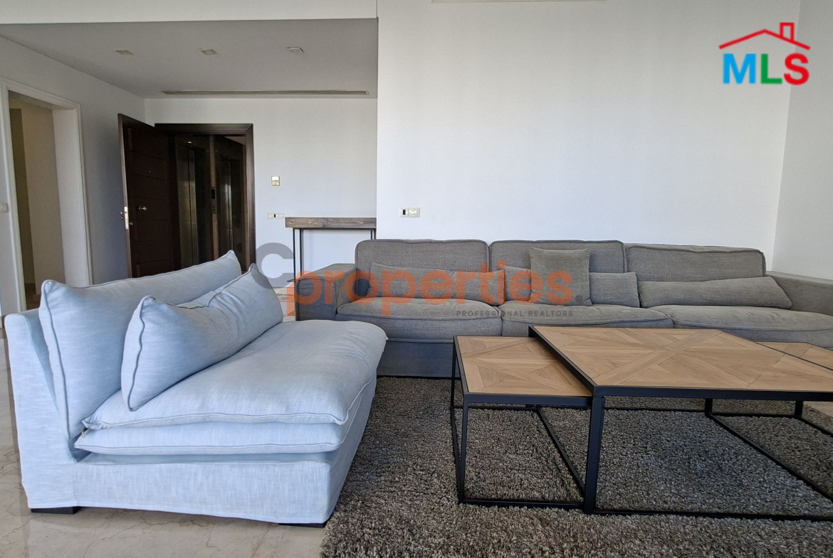 Apartment For Rent In Achrafieh - CPBWW46