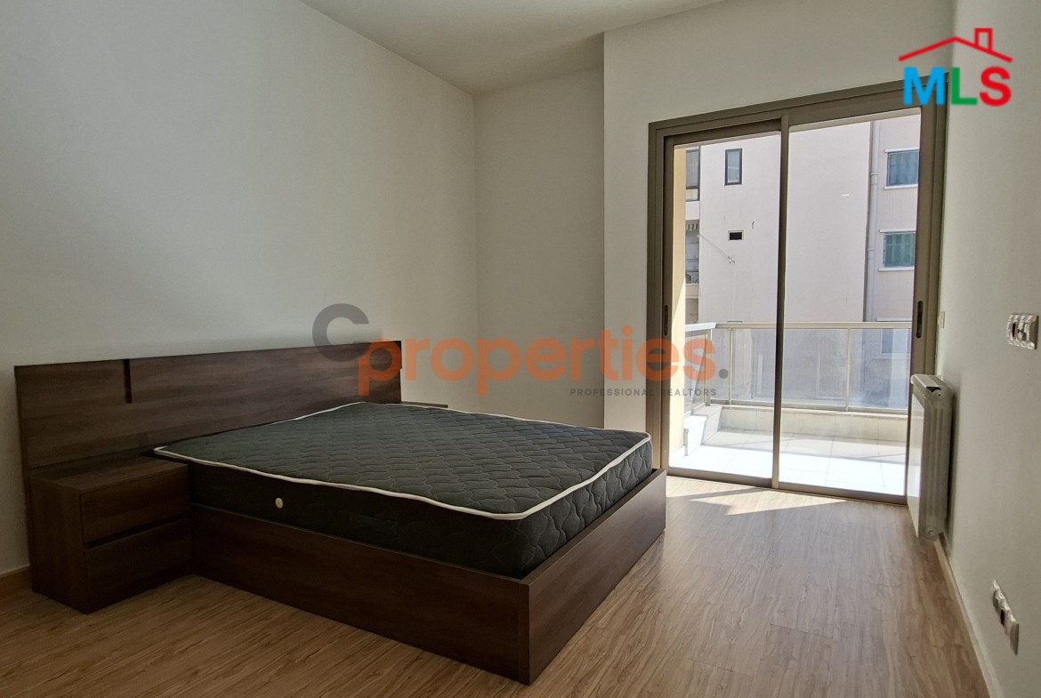 Apartment For Rent In Achrafieh - CPBWW46
