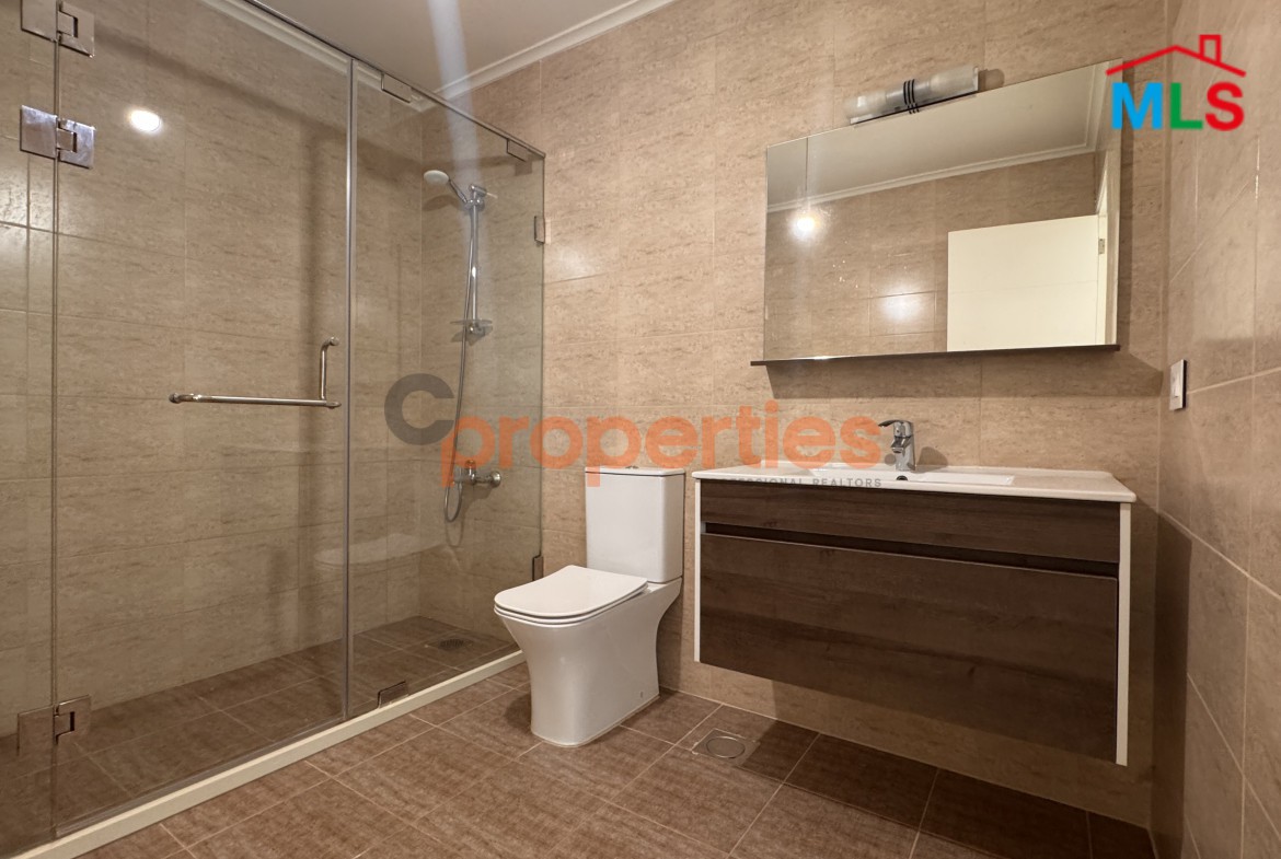 Rooftop/ Chalet For Rent in Awkar-Belle Vue - CPTA46