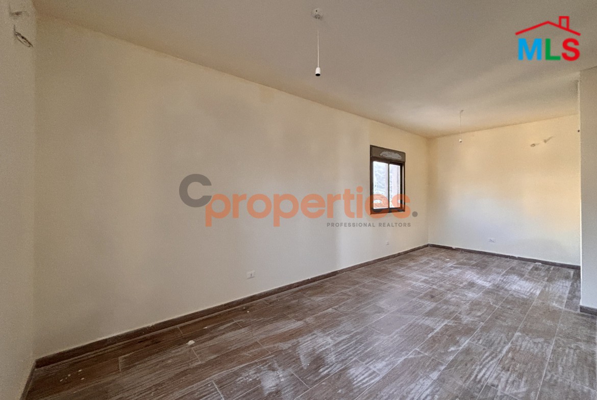 Duplex for rent in Jouret El Ballout - CPSK43