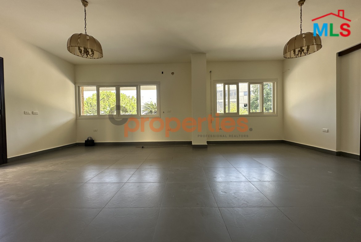 Apartment For Rent in Rabieh With TerraceШґЩ‚Ш© Щ„Щ„Ш§Ш¬Ш§Ш± ЩЃЩЉ Ш§Щ„Ш±Ш§ШЁЩЉЩ‡ - CPCF278