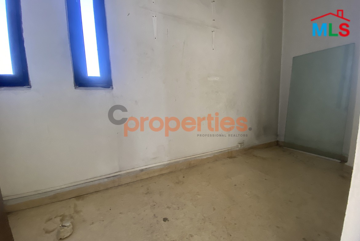 Open-space unit for rent in Jal el Dib - CPFY34