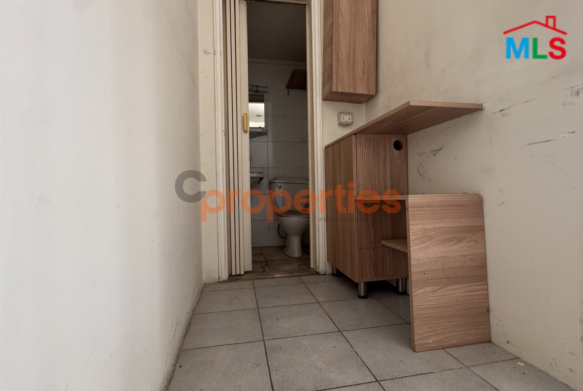 Shop For Rent In Awkar - CPTA31