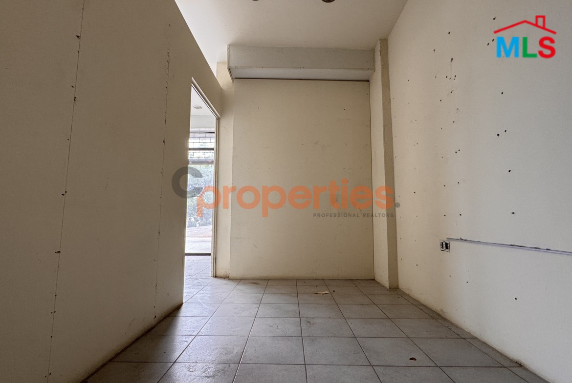Shop For Rent In Awkar - CPTA31