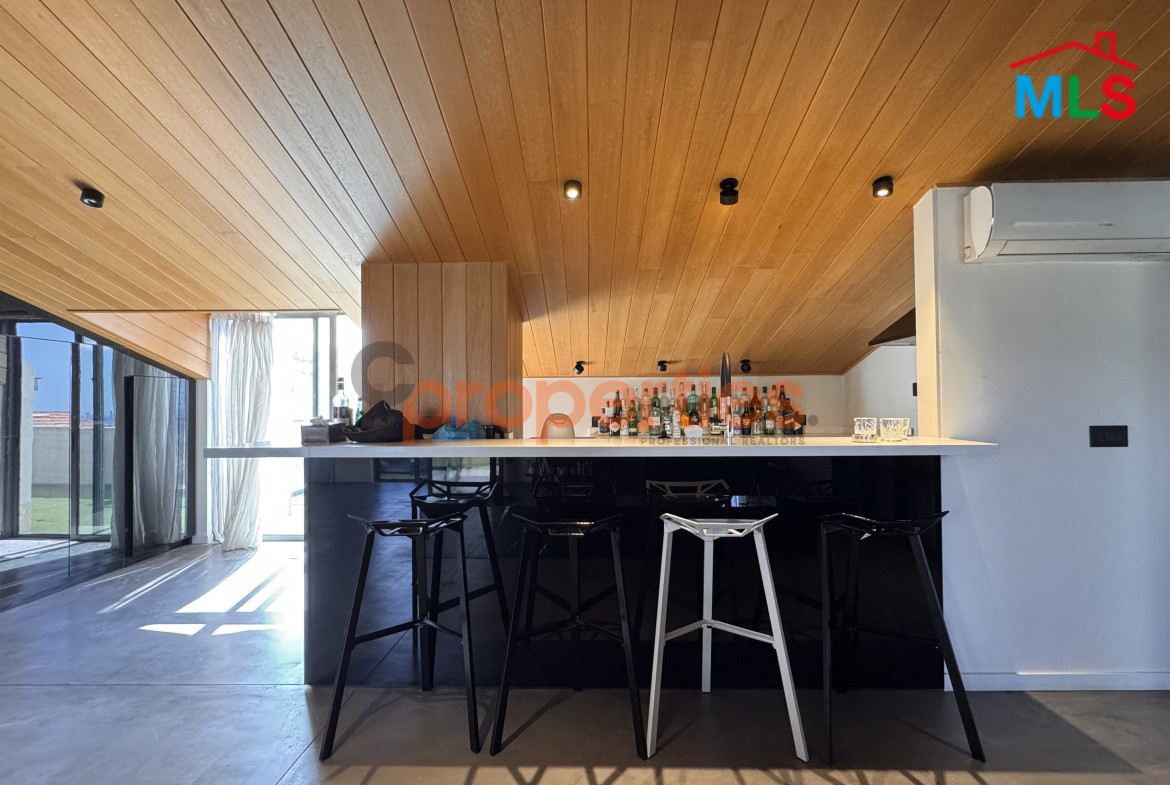 Rooftop/Chalet For Rent In Dik El Mehdi With Terrace - CPTA28