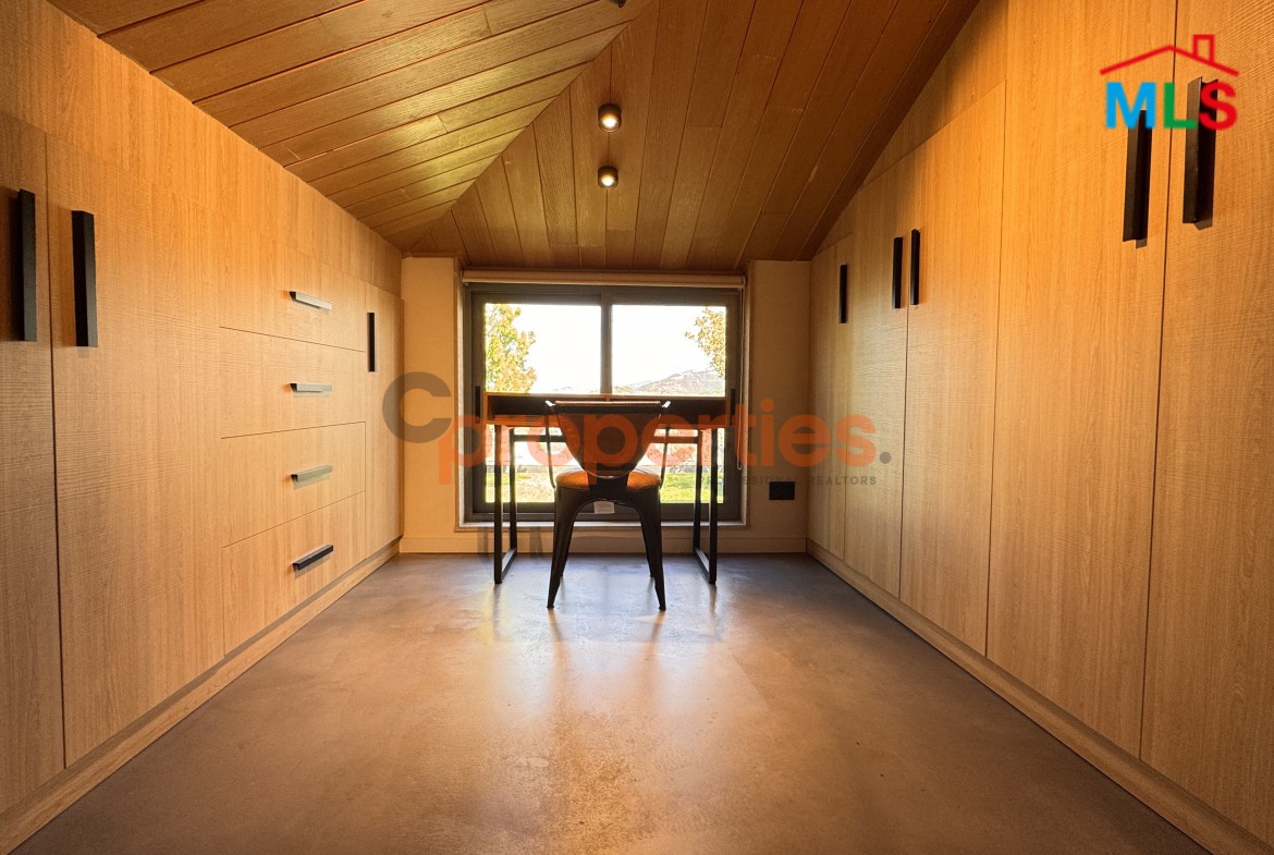 Rooftop/Chalet For Rent In Dik El Mehdi With Terrace - CPTA28