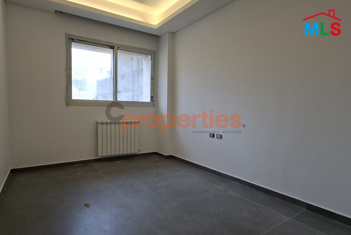 Apartment For Rent at Achrafieh - CPBWW37