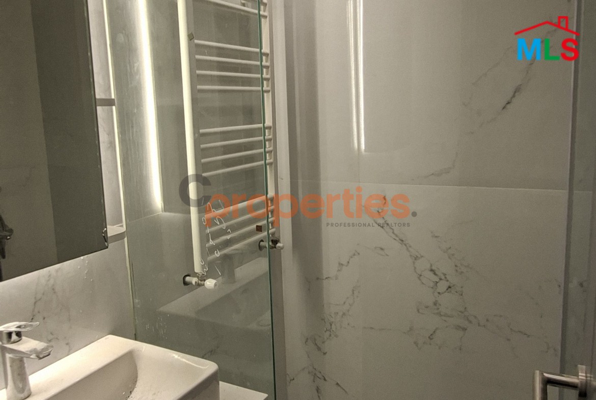 Apartment For Rent at Achrafieh - CPBWW37