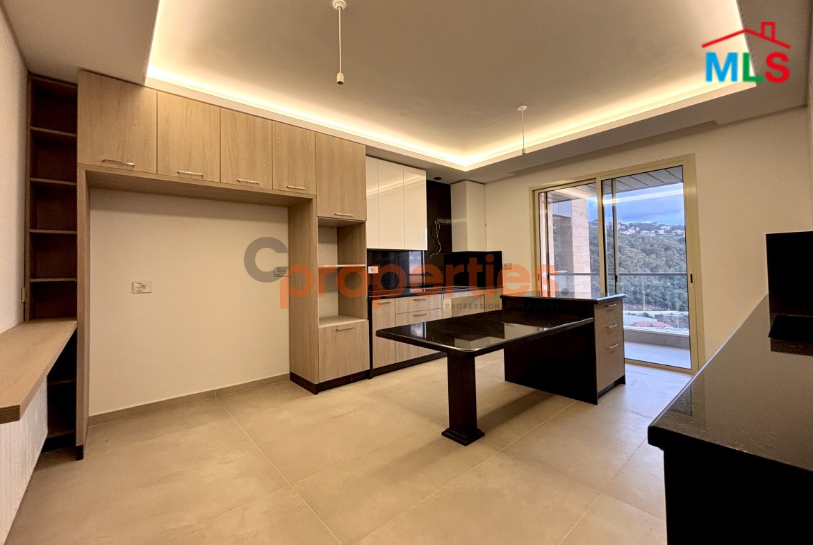 Apartment for sale in Qennabet Broummana - CPRA33