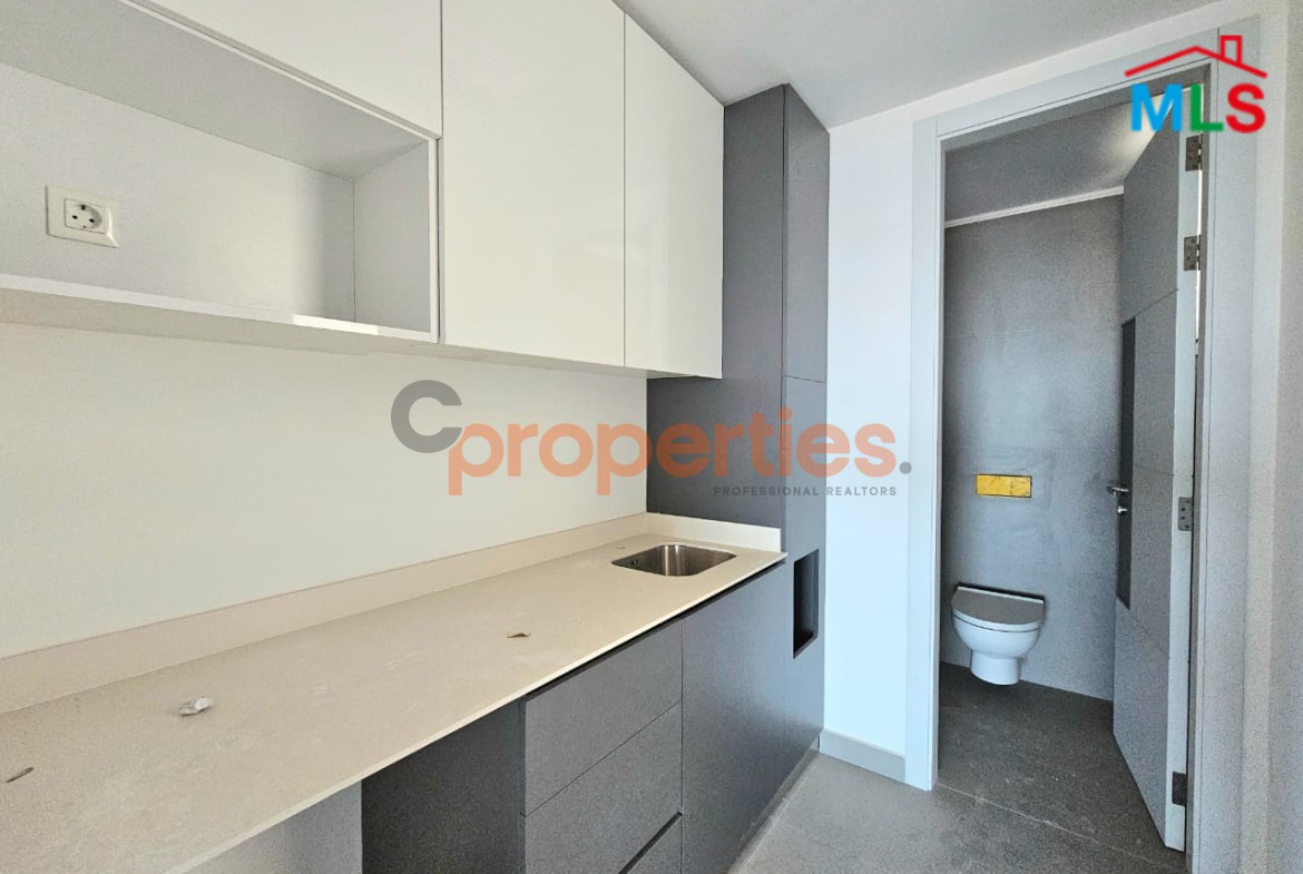 Office For Rent In Dbayeh | مكتب للإيجار في ضبية - CPRD170