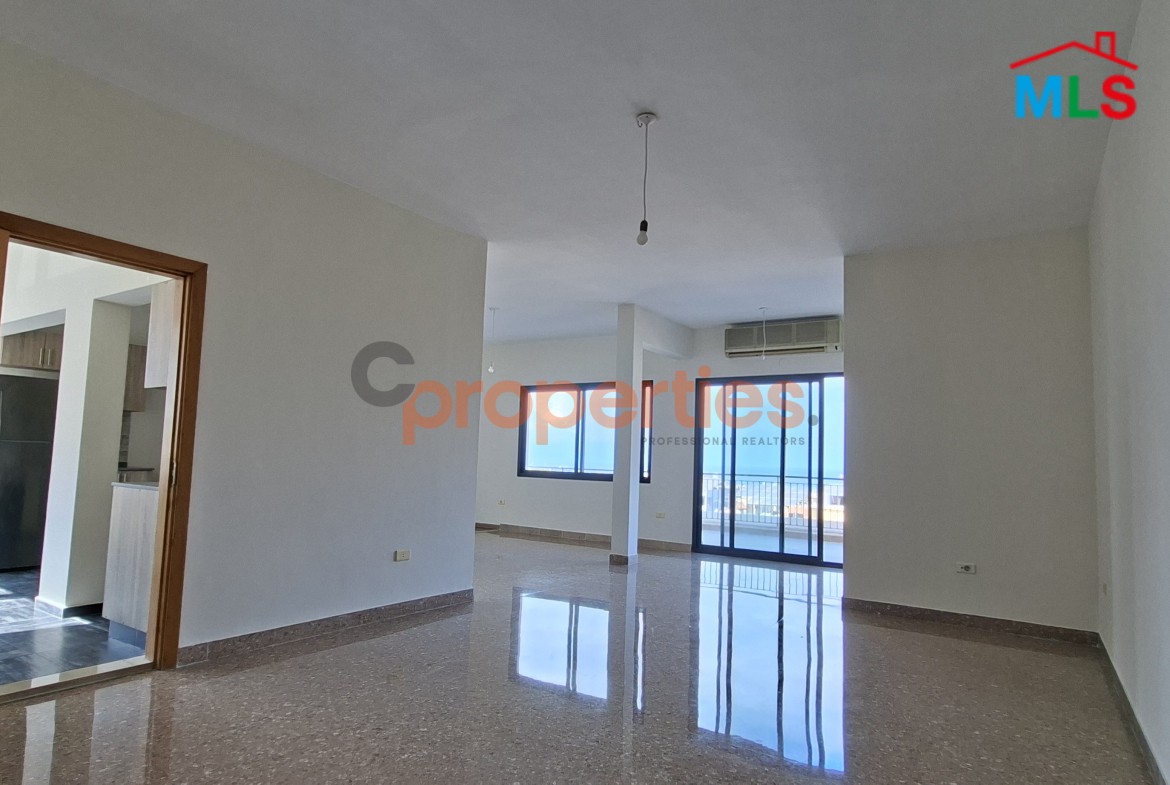 Apartment For Rent in Achrafieh - CPBWW24