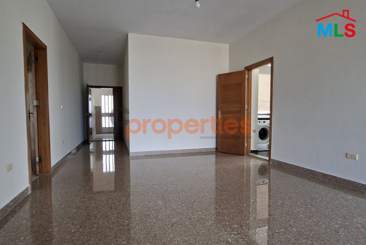Apartment For Rent in Achrafieh - CPBWW24