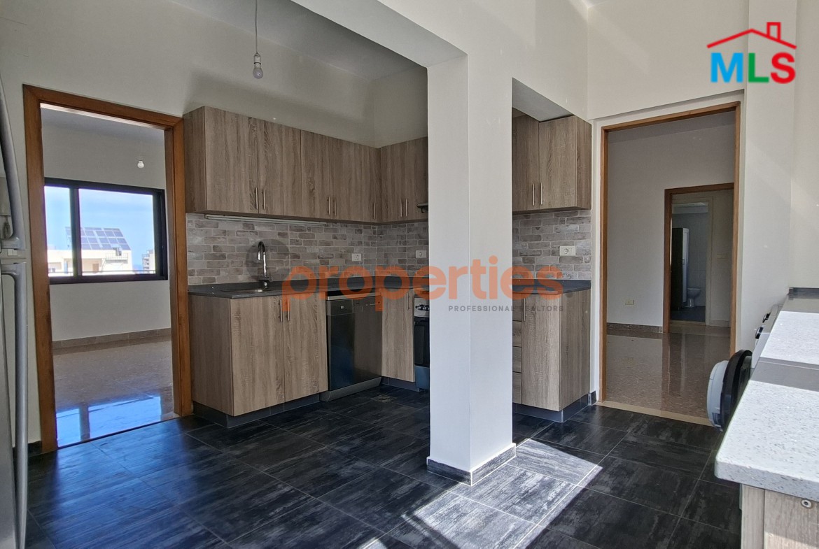 Apartment For Rent in Achrafieh - CPBWW24