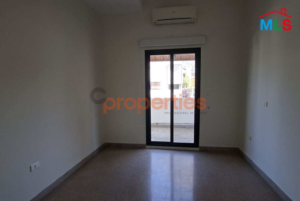 Apartment For Rent in Achrafieh - CPBWW24