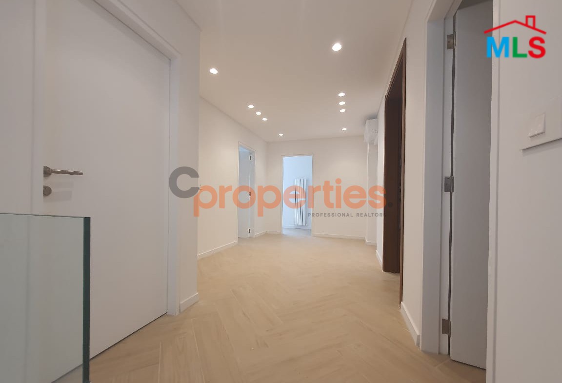 Apatment for rent in achrafieh - CPBRN01