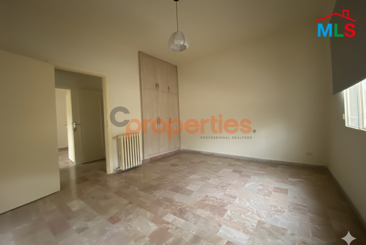Office for Rent In Kfarhbeb - CPKMT48