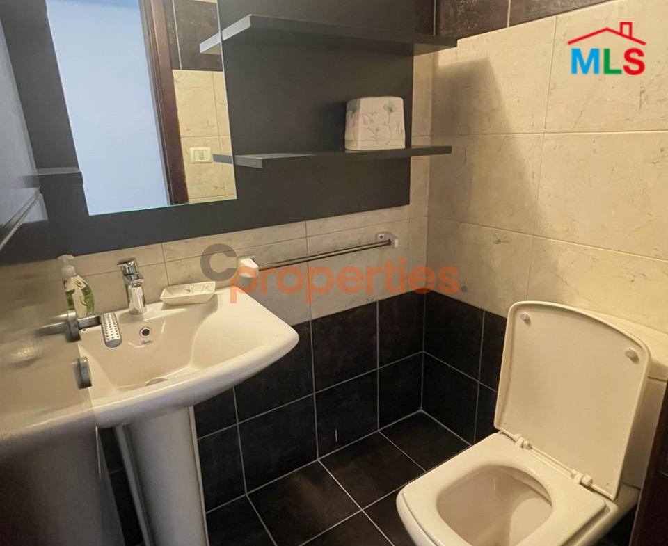 Apartment For Rent In Naccashe with Terrace - CPMC02