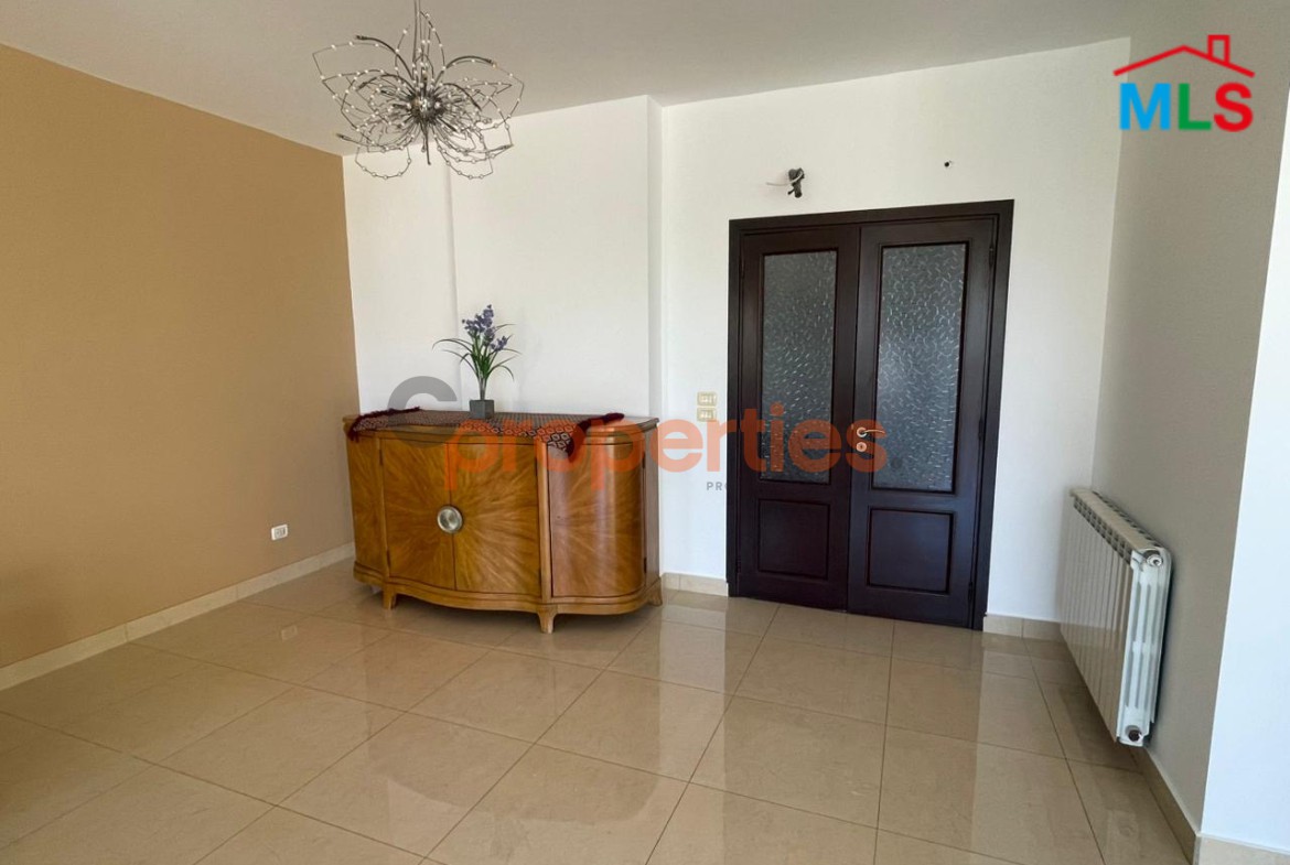Apartment For Rent In Naccashe with Terrace - CPMC02