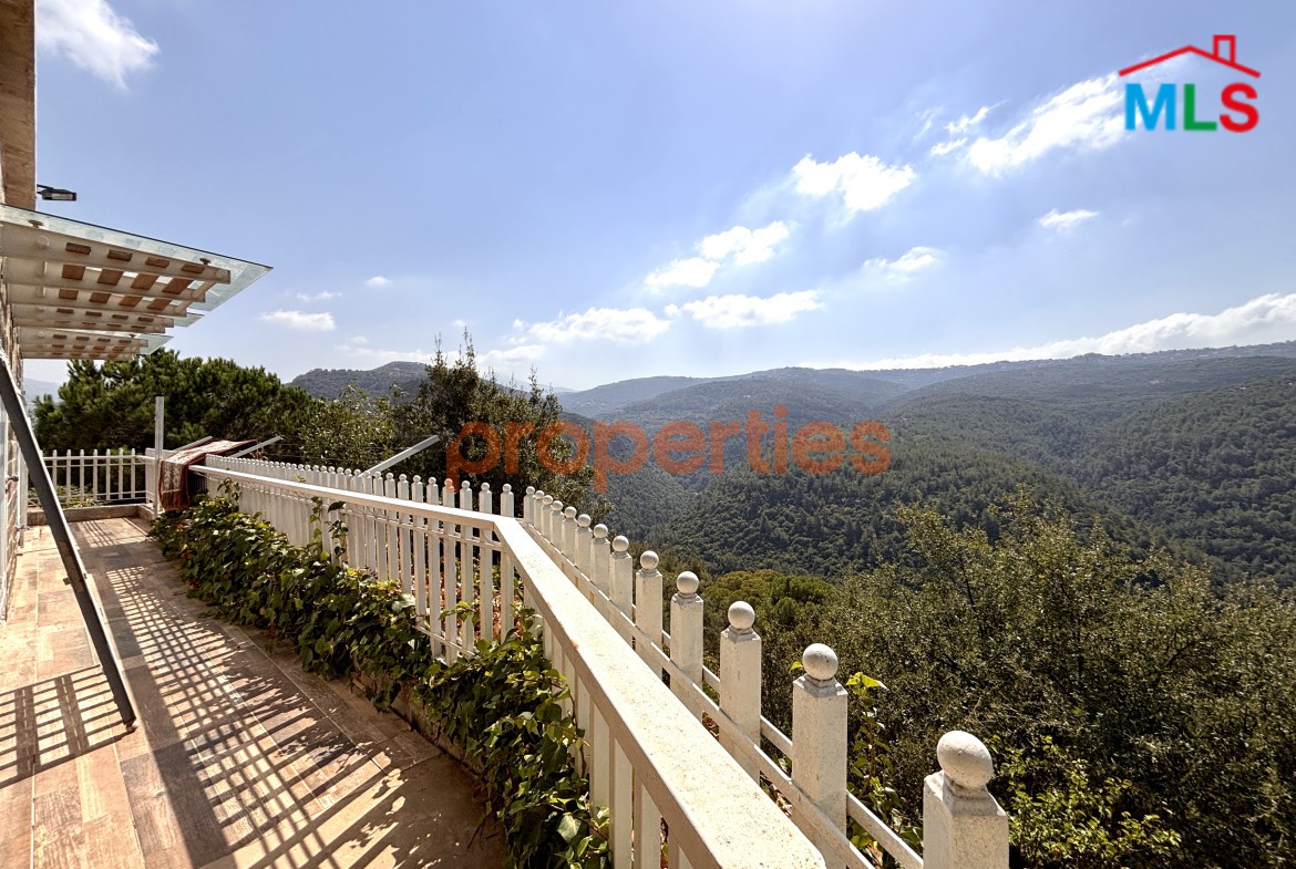 Apartment for rent in Ouyoun Broumana - CPRA13