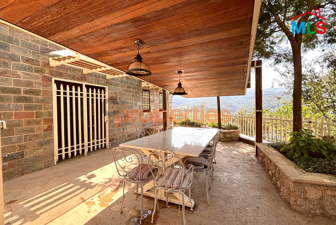 Apartment for rent in Ouyoun Broumana - CPRA13