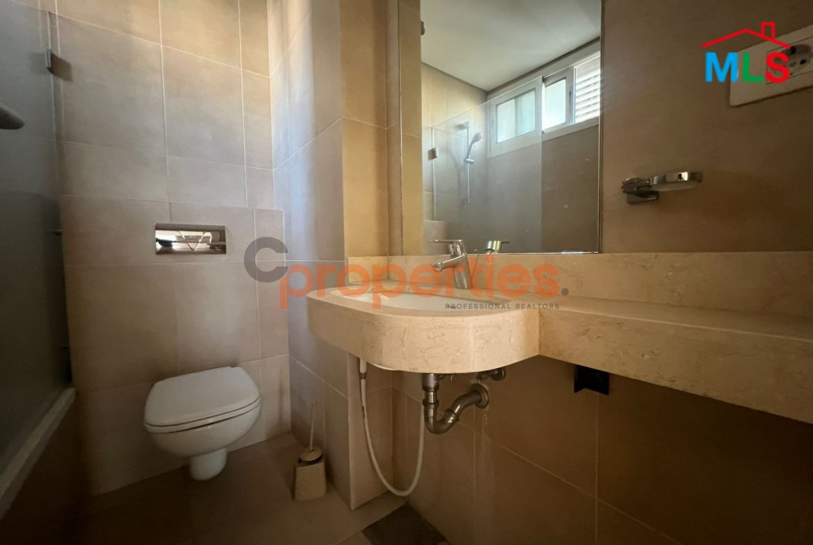 Apartment for rent in Achrafieh شقة للإيجار في الأشرفية - CPBMK47