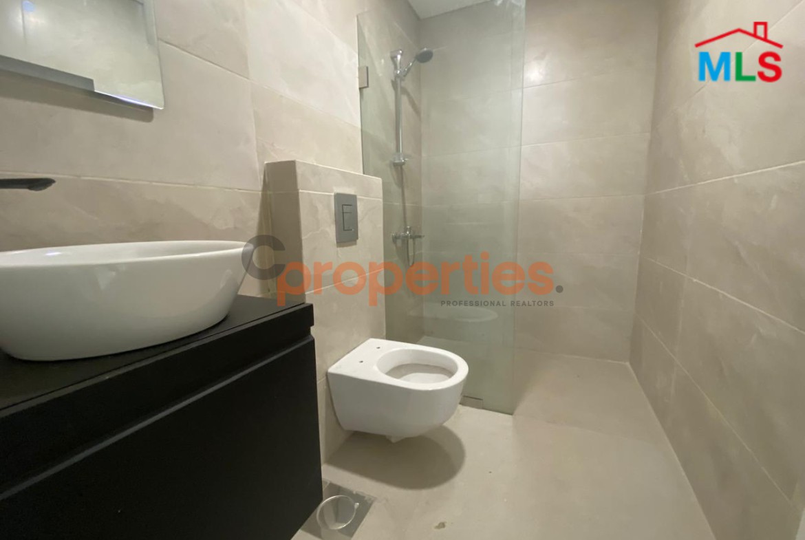 Office for Rent in Prime New Building Zalka - CPFY10
