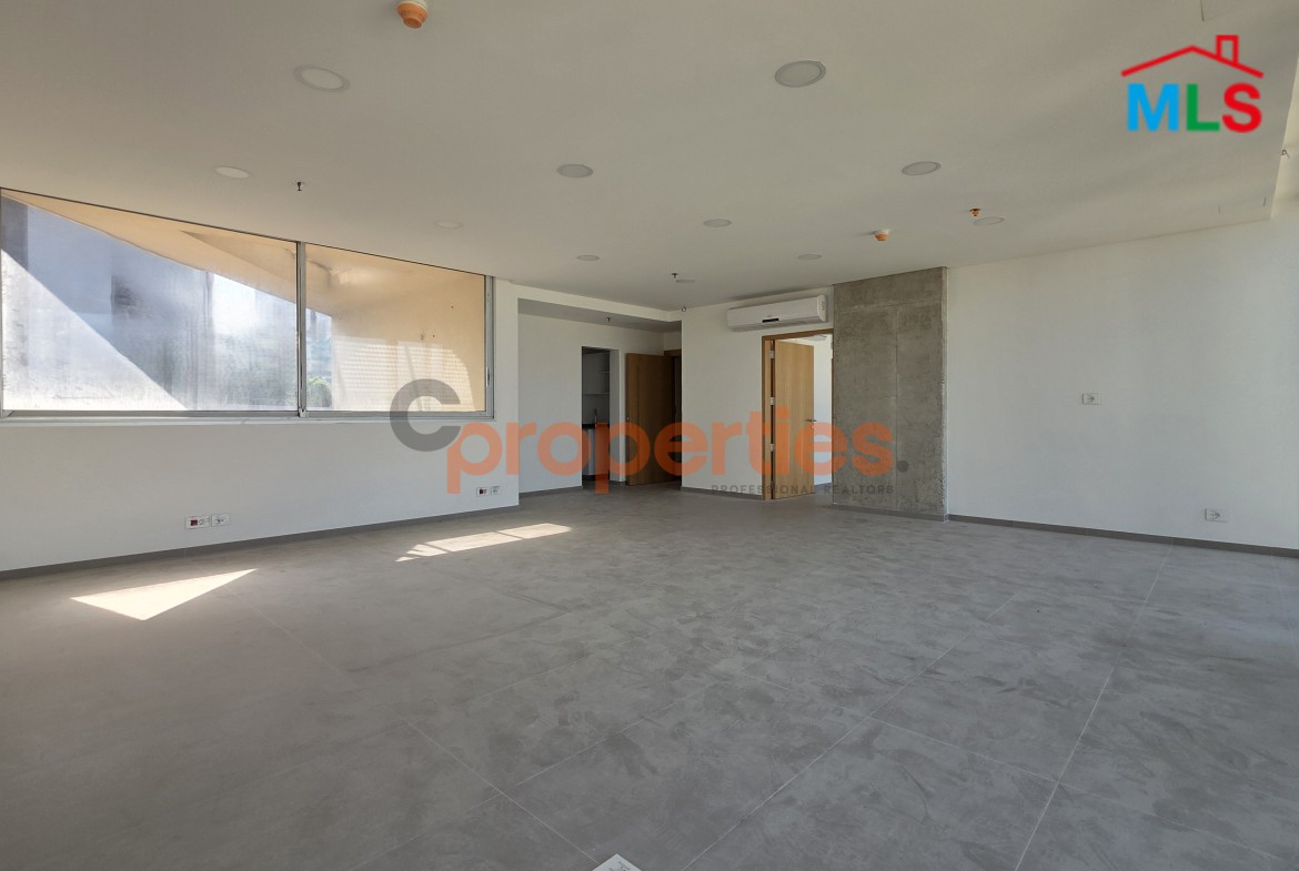 Prime Office for Rent - Luxurious Business Center In Horch Tabet - CPGA88