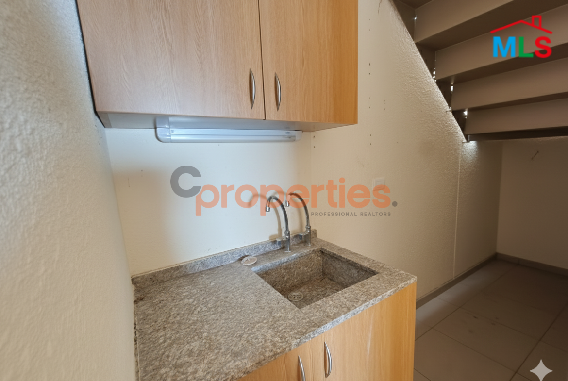 Shop for rent in Jbeil CPJMH15