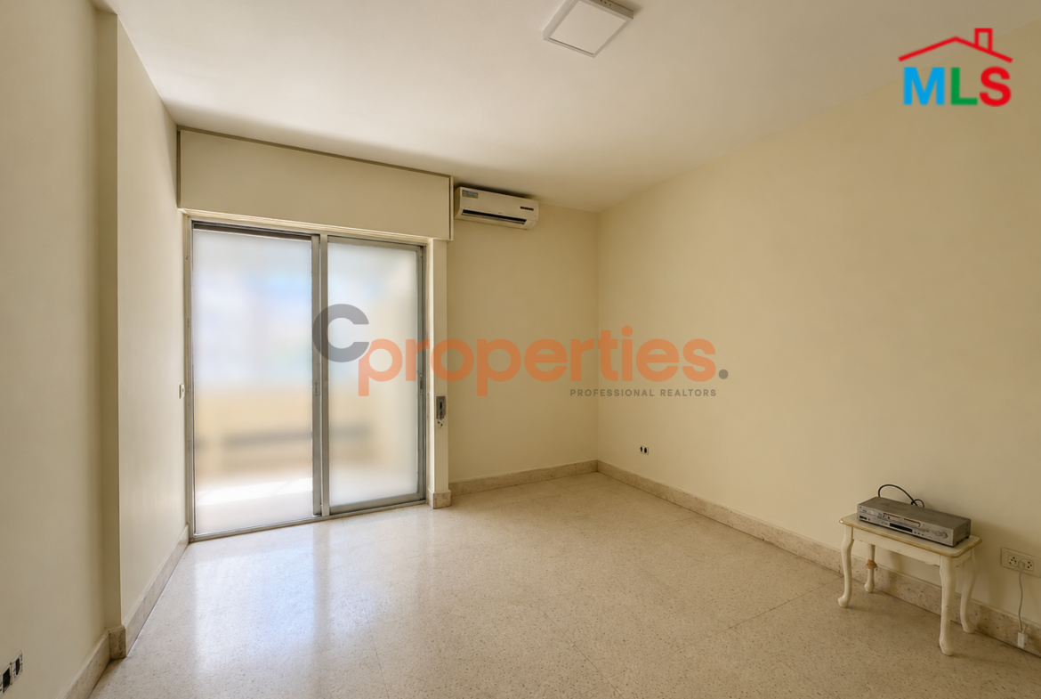 Apartment For Rent In Ashrafieh - CPBWW03