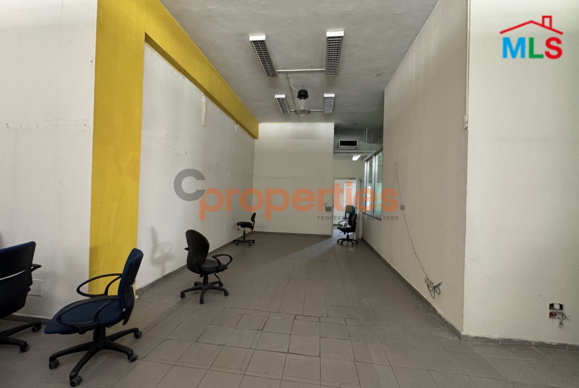 Warehouse + Offices for rent in Dekwaneh - CPGA60