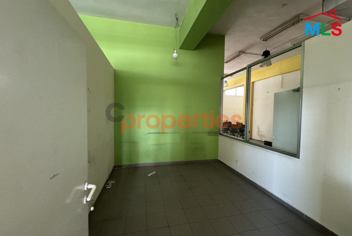 Warehouse + Offices for rent in Dekwaneh - CPGA60