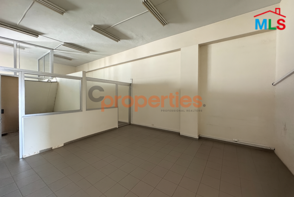 Warehouse + Offices for rent in Dekwaneh - CPGA59
