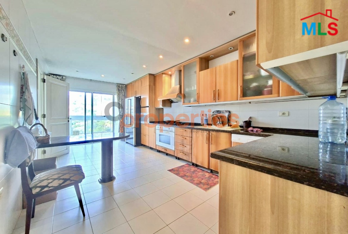 Luxurious Apartment for rent in Ghazir CPKMT44