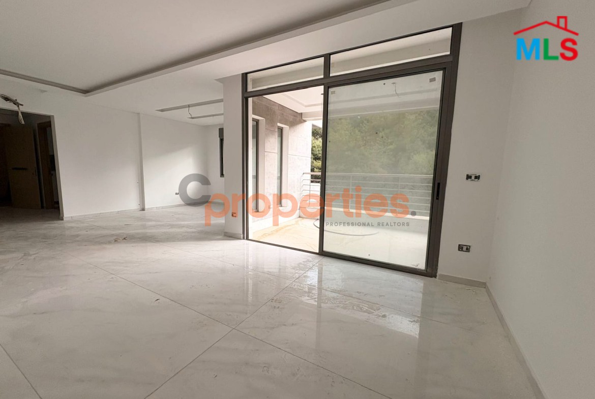 Apartment For Rent In Louaize - CPFY143