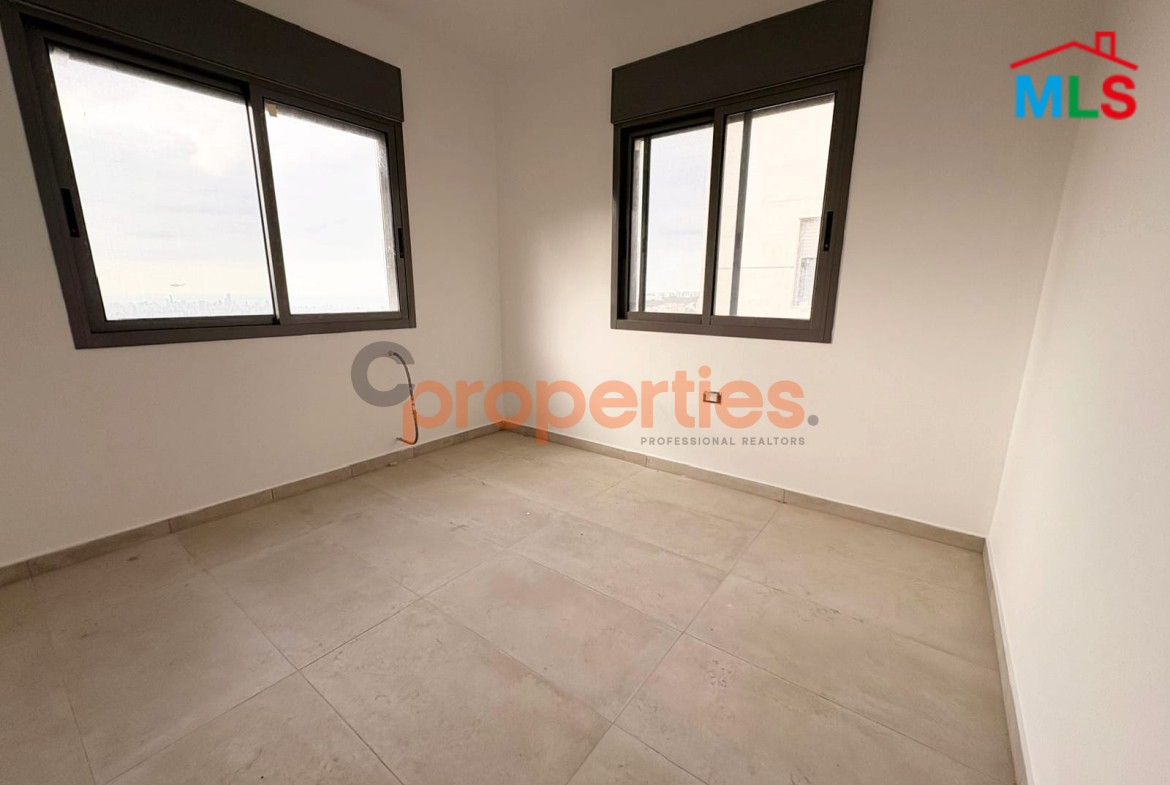 Apartment For Rent In Louaize - CPFY143
