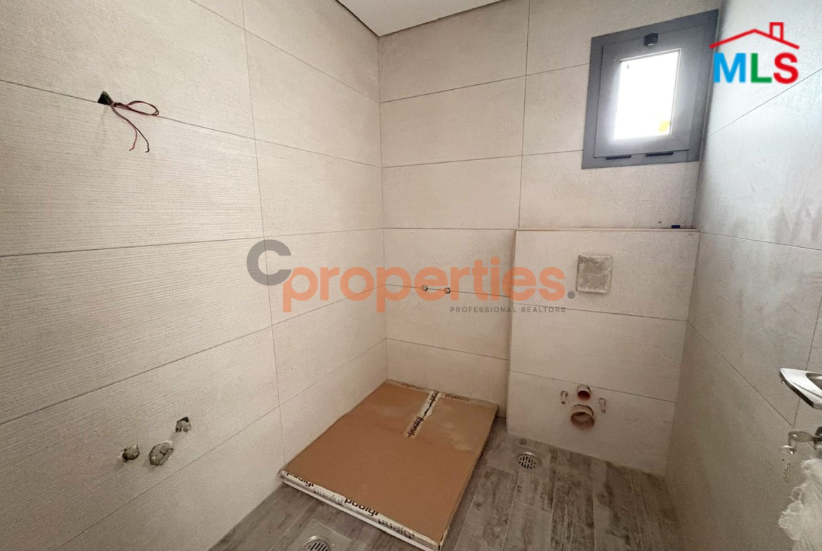 Apartment For Rent In Louaize - CPFY143