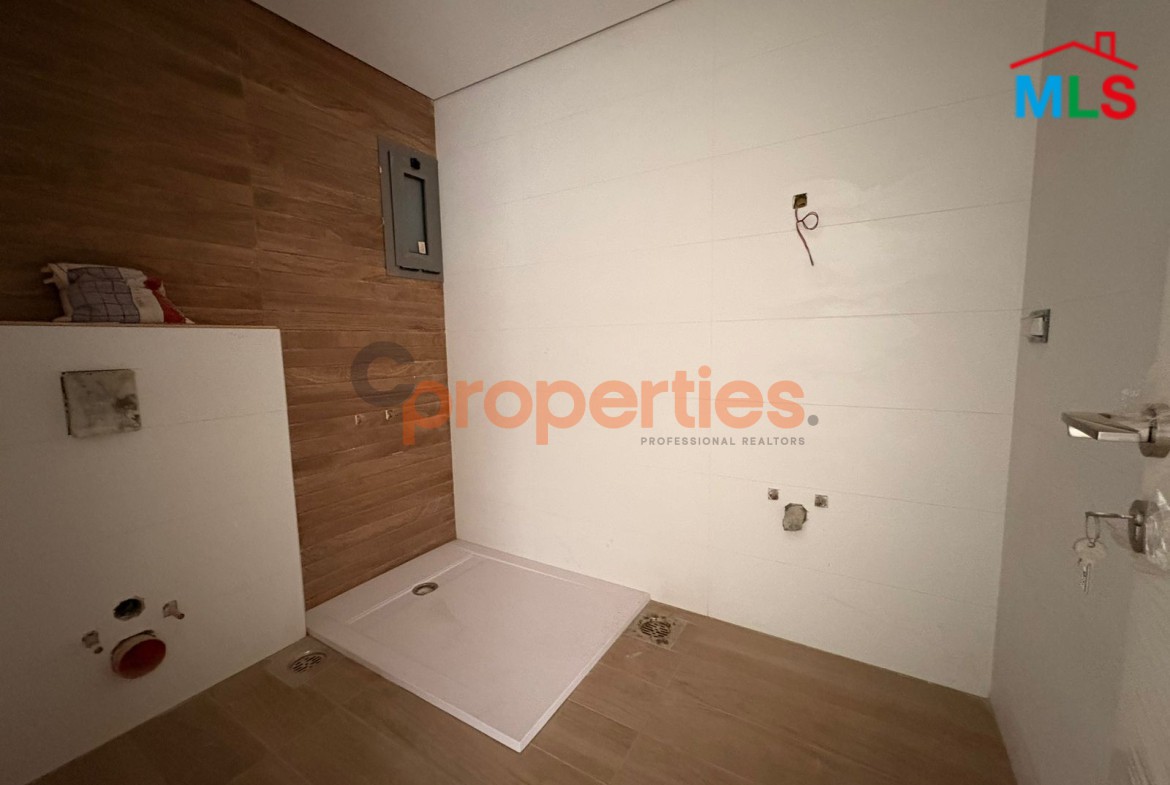 Apartment For Rent In Louaize - CPFY143
