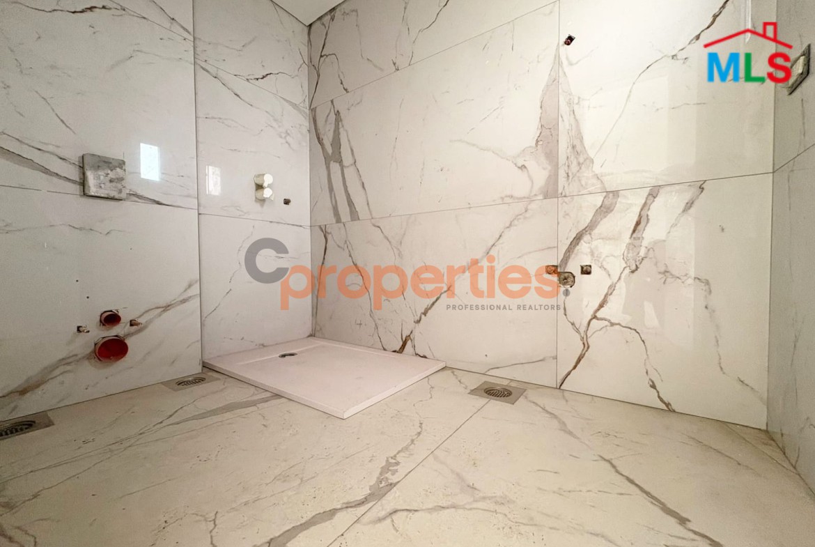 Duplex For Rent In Louaize - CPFY142