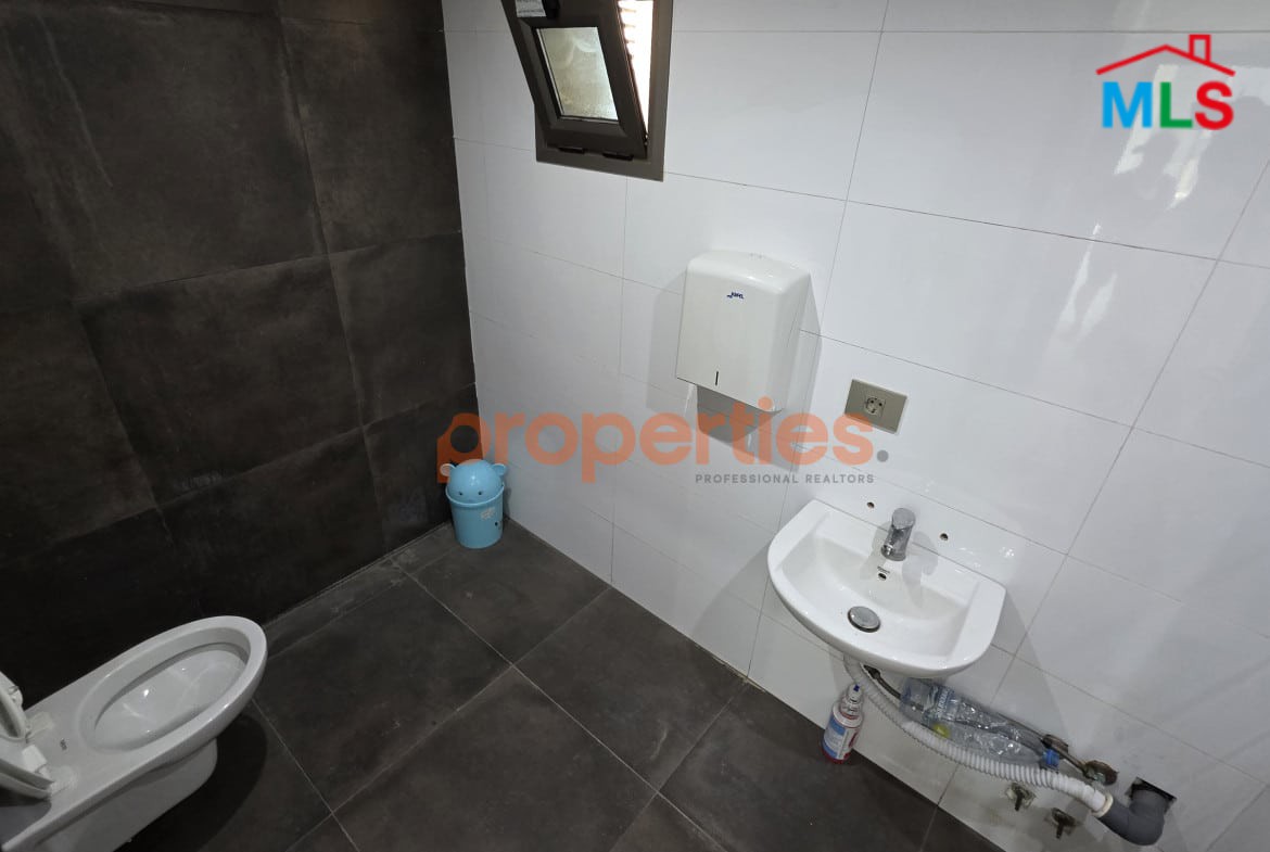Office for Rent in Prime Location - Sin El Fil - Main Road - CPGA39