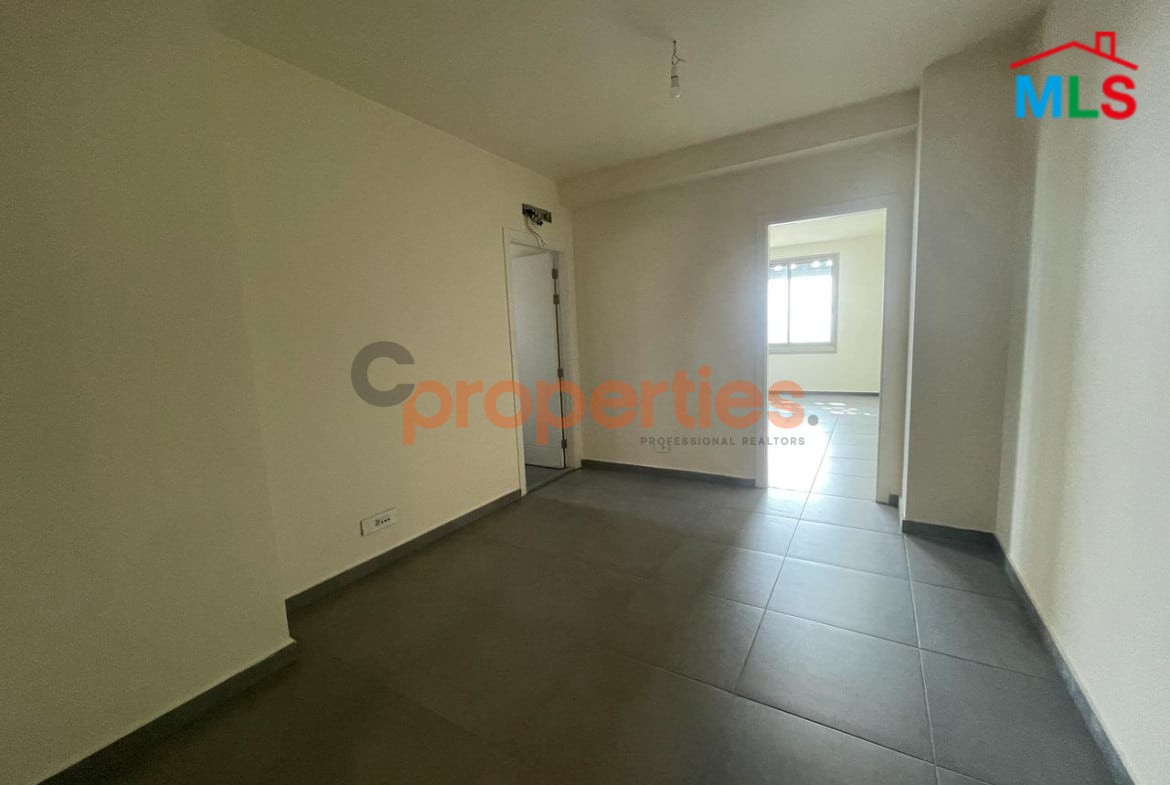 Office For Rent In Kfarhbab - CPKMT103