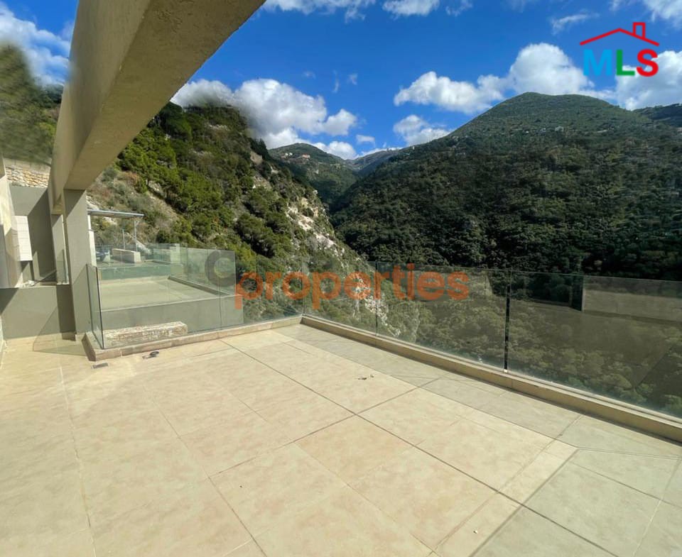 Duplex For Rent In Kfarhbab - CPKMT77