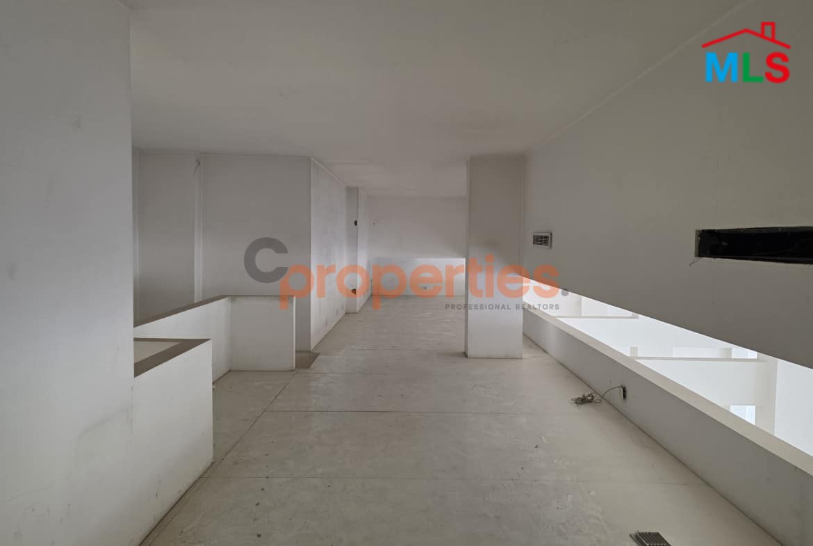 Office + Showroom for rent in a prime location - Horsh Tabet - CPGA34