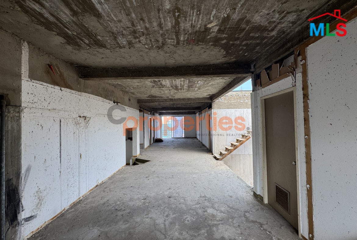 Commercial Space for Rent in Jounieh with Panoramic View CPES183