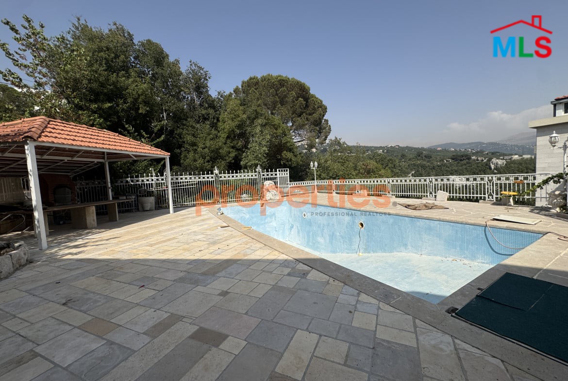 Villa for Rent in Ajaltoun - CPKMF57
