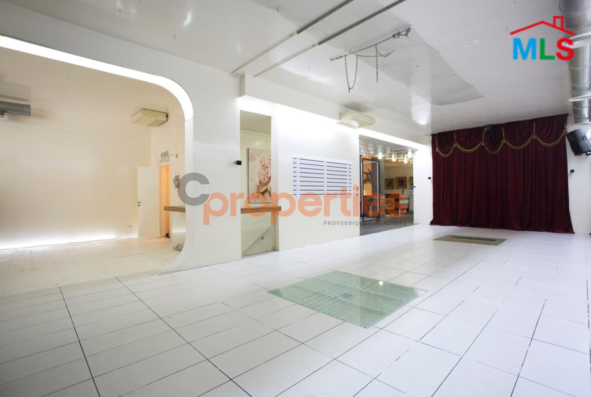 For Rent - Unique High-End Duplex Studio / Office - Horch Tabet - CPGA29