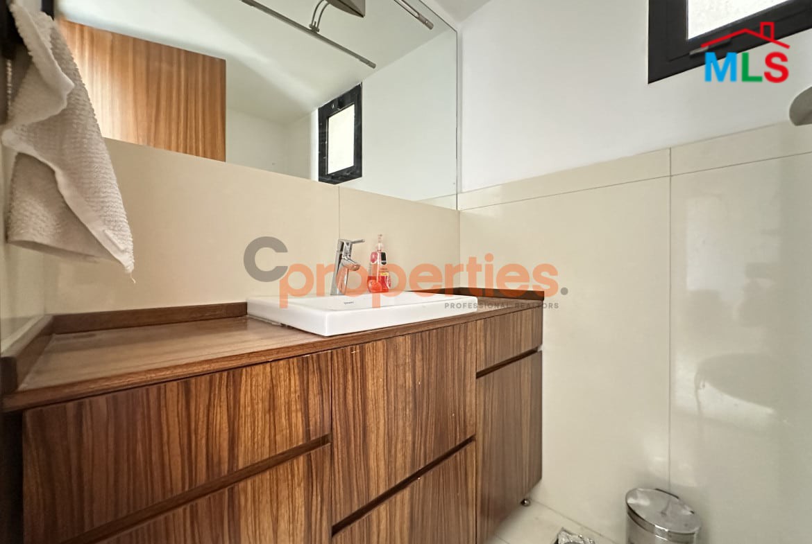 Apartment For Rent in Mar Mkhayel with TERRACE CPES173